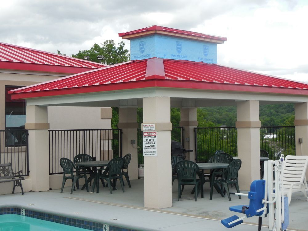 Giles Hotel Inn And Suites Pulaski Экстерьер фото
