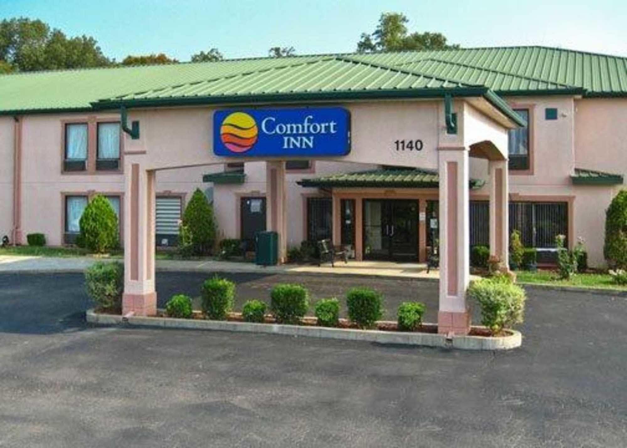 Giles Hotel Inn And Suites Pulaski Экстерьер фото
